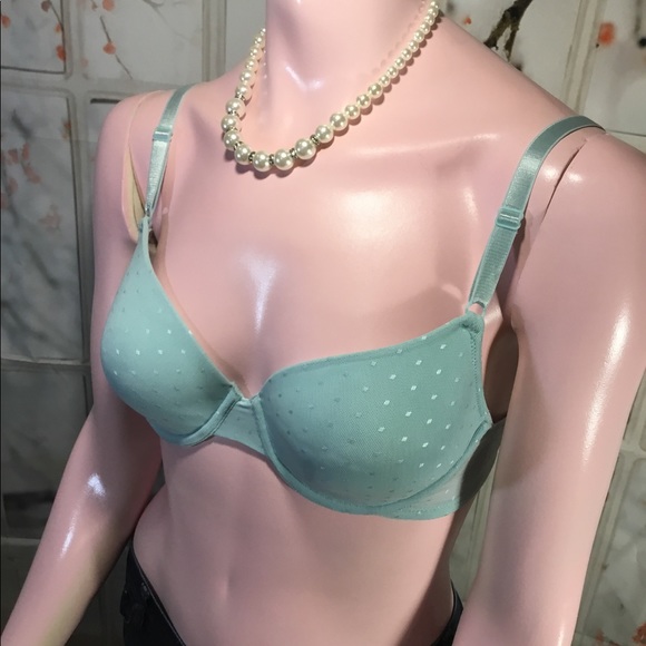 Victoria's Secret Angels 36 C Demi Bra - Picture 5 of 7